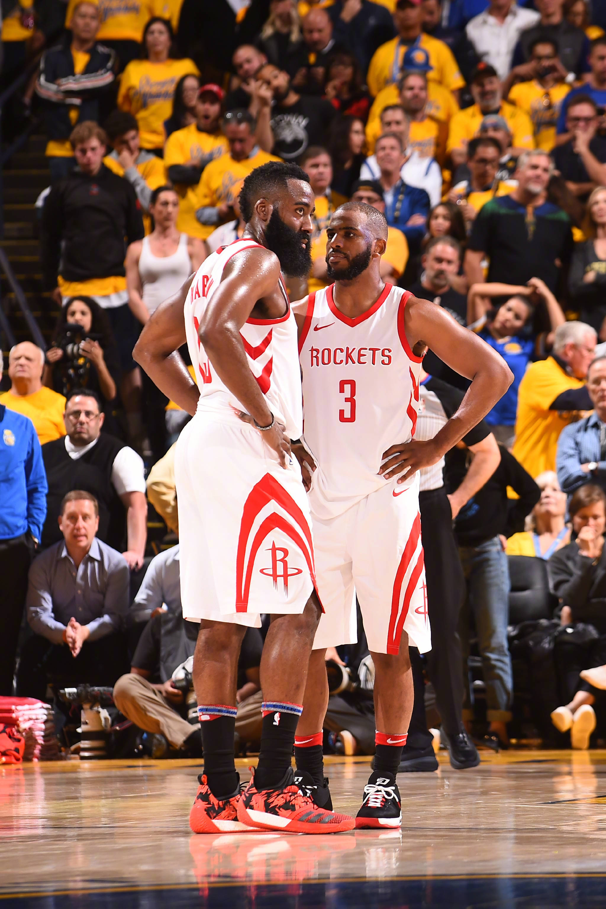 始终把防守 始终把防守