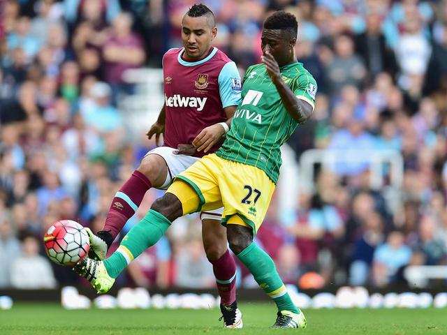 并牵制防守 并牵制防守