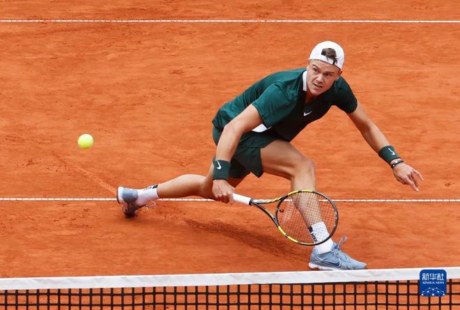 枪手并未强 枪手并未强